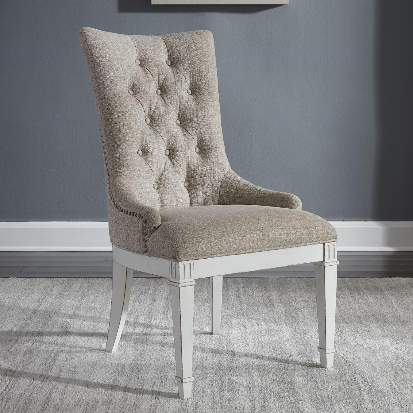 Liberty Furniture Abbey Park 520 C9001 Traditional Upholstered